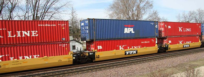 40 foot containers on rail